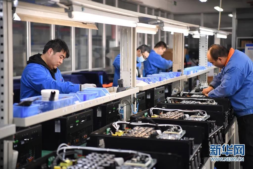 振奋！新华社、西安电视台相继关注西驰电气(图2)